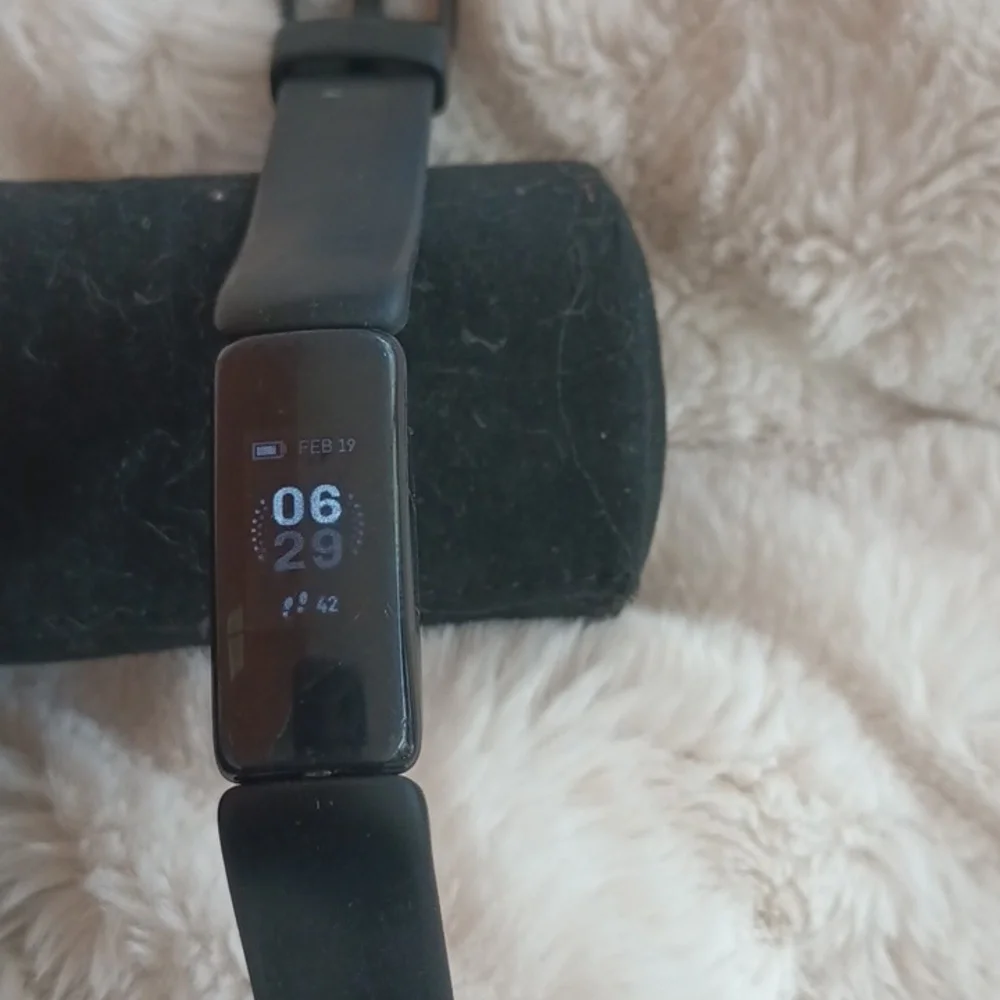Fitbit inspire 2, and fair used condition